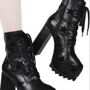 Killstar moon and star boots size 9